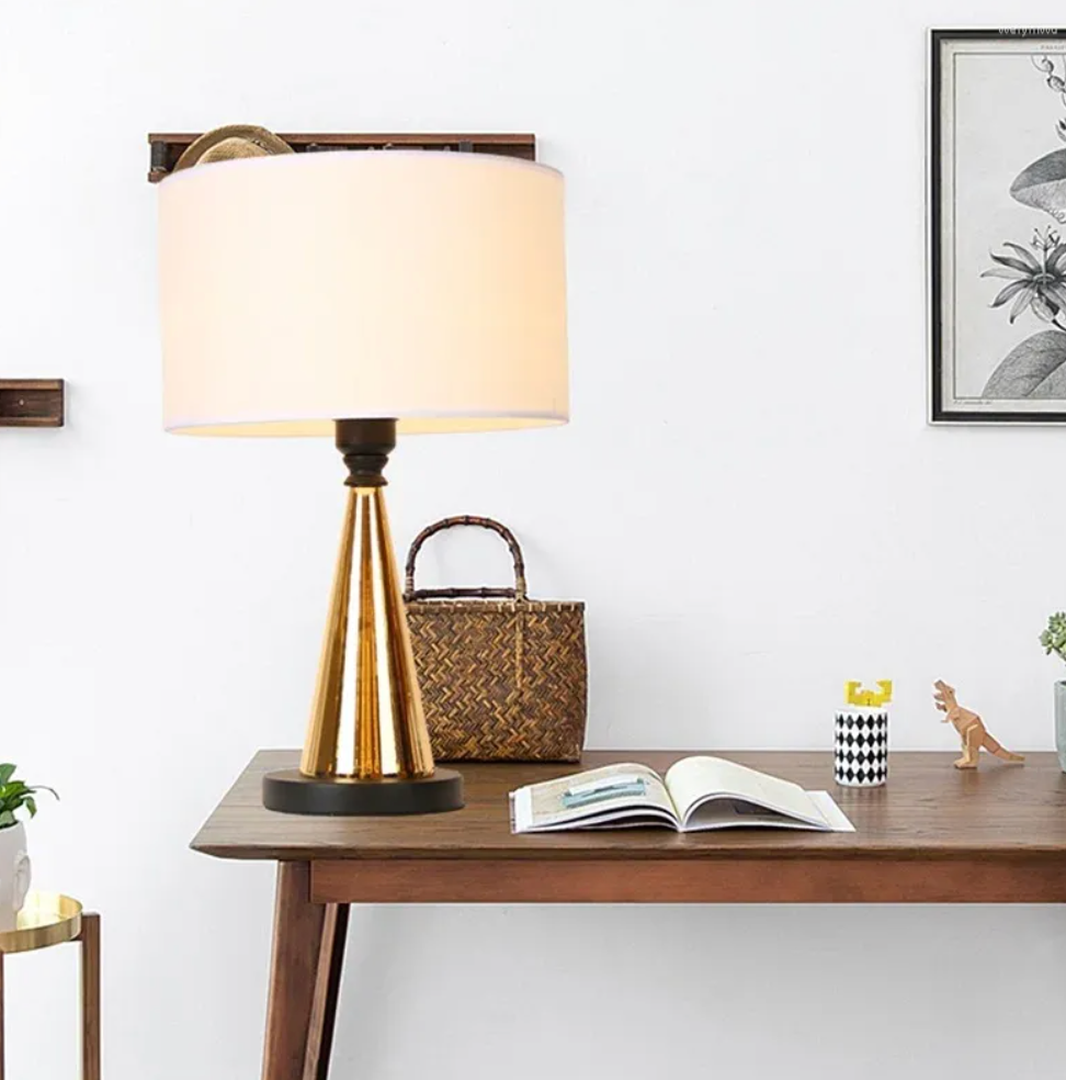 Dimmable Table Lamp
